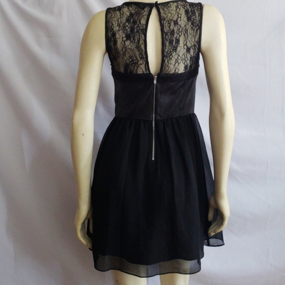 NEW GUESS BLACK DRESS - Picture 4 of 8